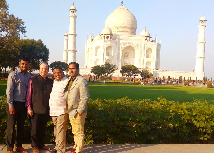 Taj Mahal Tourist Guide