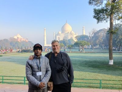 Same Day Taj Mahal Tour by Gatimaan Express Train