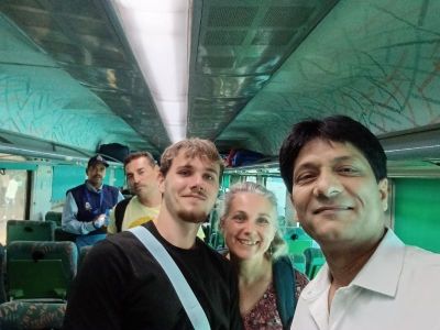 Same Day Agra Tour by Shatabdi Express Train from Delhi