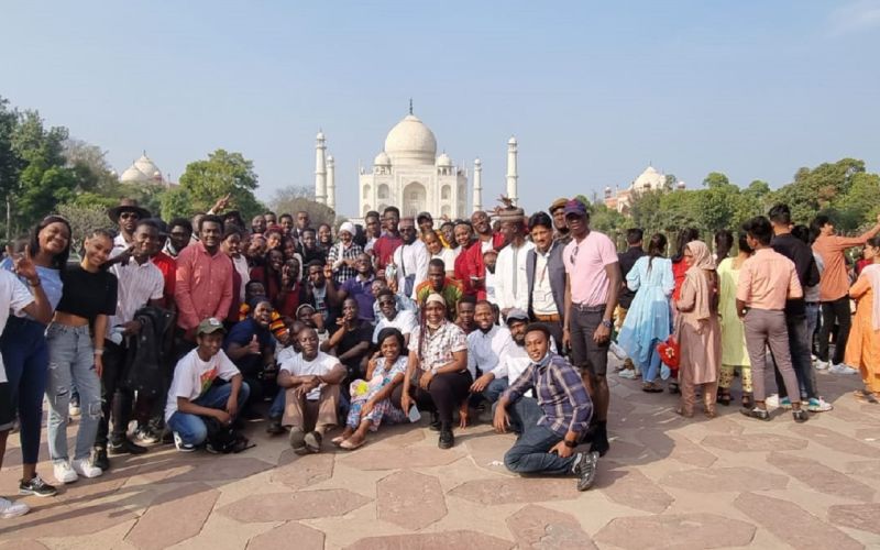 6979f2eed67b6-tajmahal-2